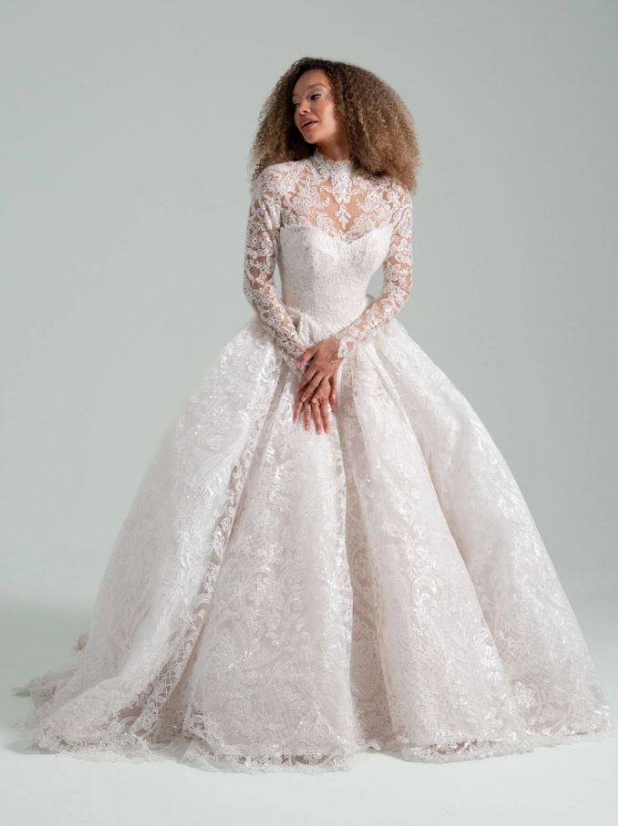 she who hung the moon